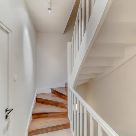 Apartment Les Halles - Charming 2-bedroom Near Bocuse And Part-dieu