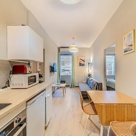 Les Halles - Charming 2-bedroom Near Bocuse And Part-dieu Апартаменты